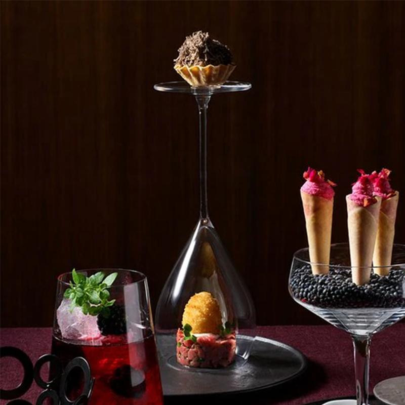 Premium Crystal Champagne Glasses Set of 2, 325ml, Elegant Stemmed Sparkling Wine Glasses for Celebrations