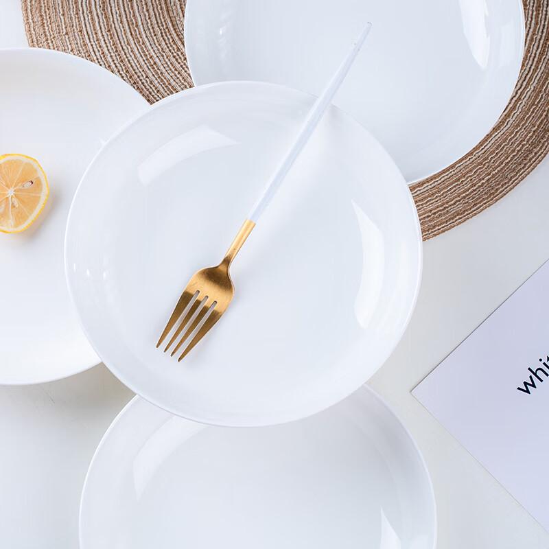 Small Round Pure White Plastic Dish