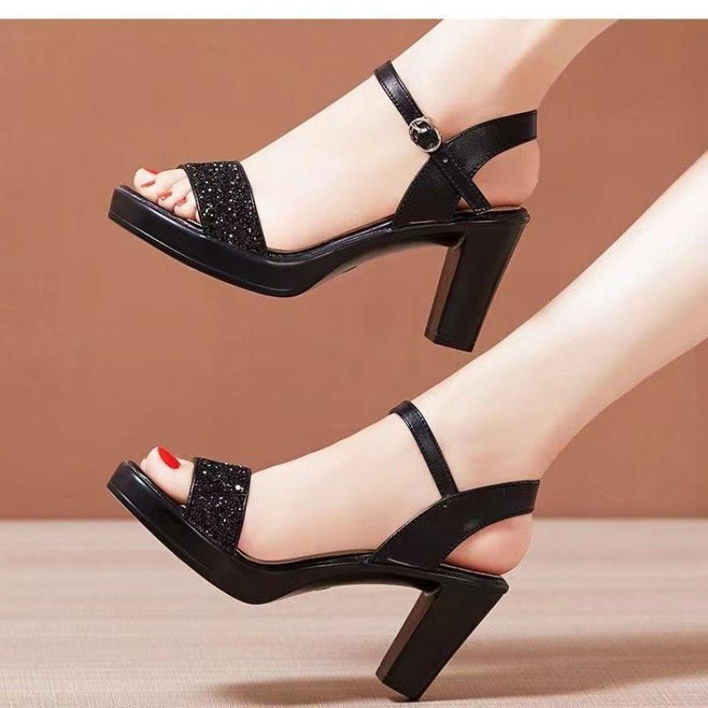 High-heeled sandals women's 2025 new summer temperament one-word buckle Roman sandals women's thick-heeled model catwalk women's shoes