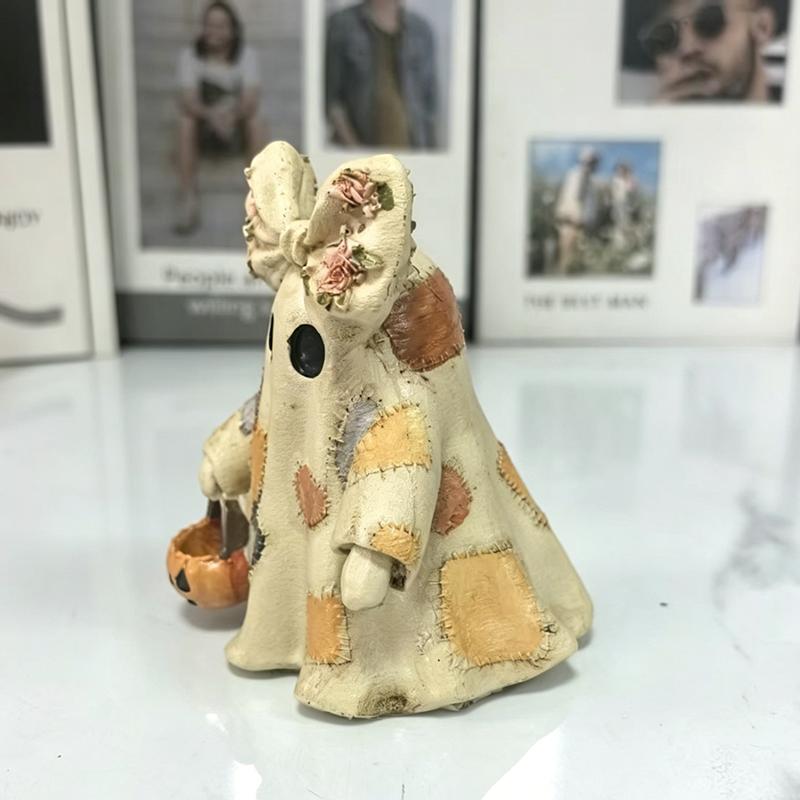 Vintage Patchwork Ghost Figurine Led Light Halloween Decor Resin Ghost Statue Holding Pumpkin Bucket Cute Ornament Party Decor
