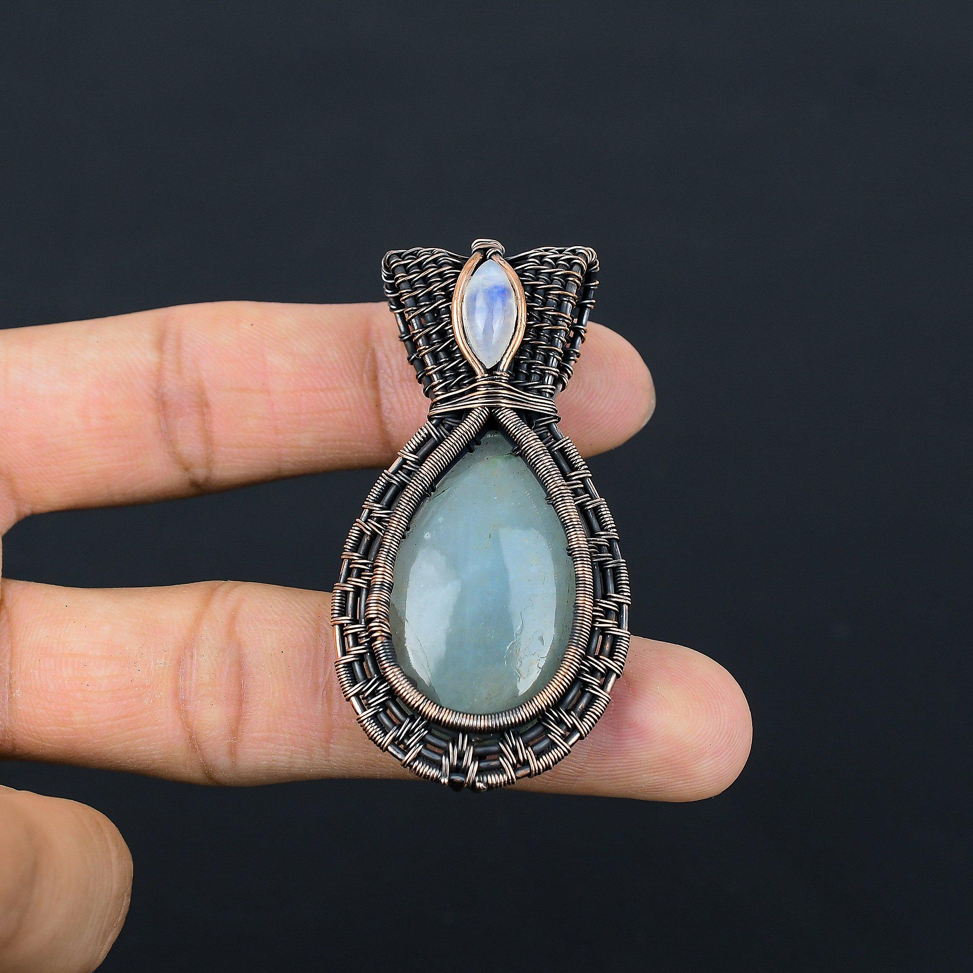 

Подвеска Аквамарин 999 Медная проволока, Ручная работа Подвеска с драгоценным камнем, Подарки для жены Совершенно новая подвеска 2.55 Inches