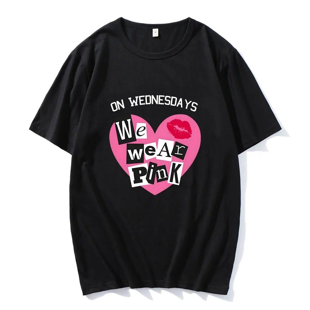 MeanGirls ოთხშაბათს ჩვენ აცვიათ ვარდისფერი მაისურები მოკლე მკლავიანი რბილი ბამბის მაისური ყოველდღიური გაზაფხულის ქალთა/მამაკაცის გრაფიკული პრინტით მაისური