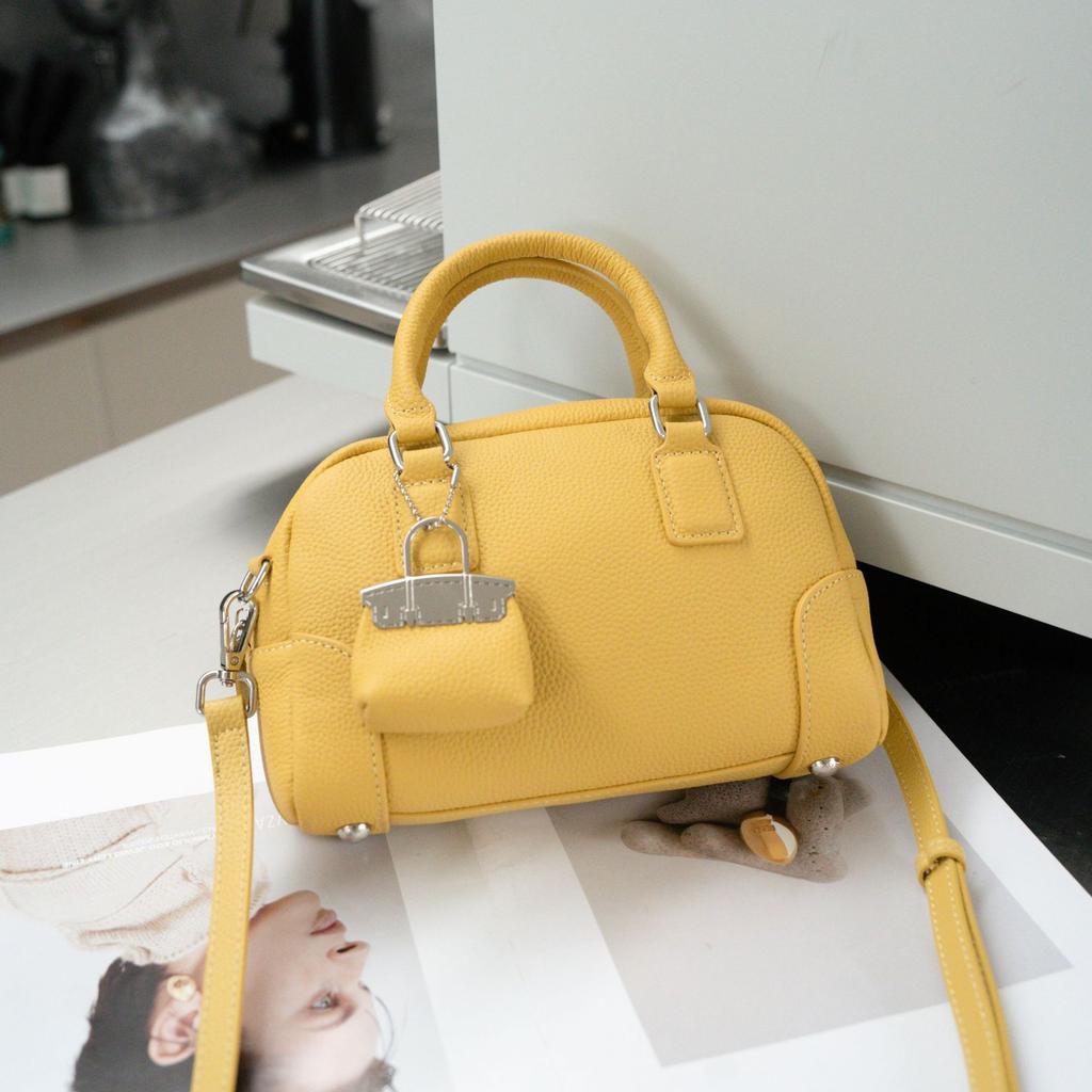 Cowhide Shoulder Women's Bag Large Capacity Portable Commuter Jewelry Fashionable Versatile Simple Zipper Tote Bag Genuine Leather