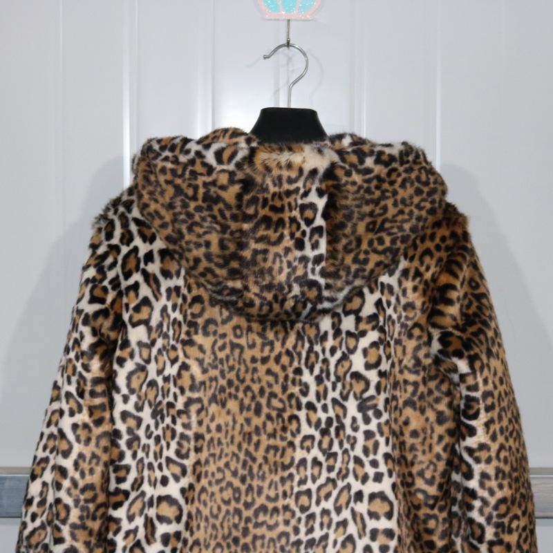 Leopard print imitation fur coat women's new winter long hooded mink coat women's thickened plush coat to keep warm