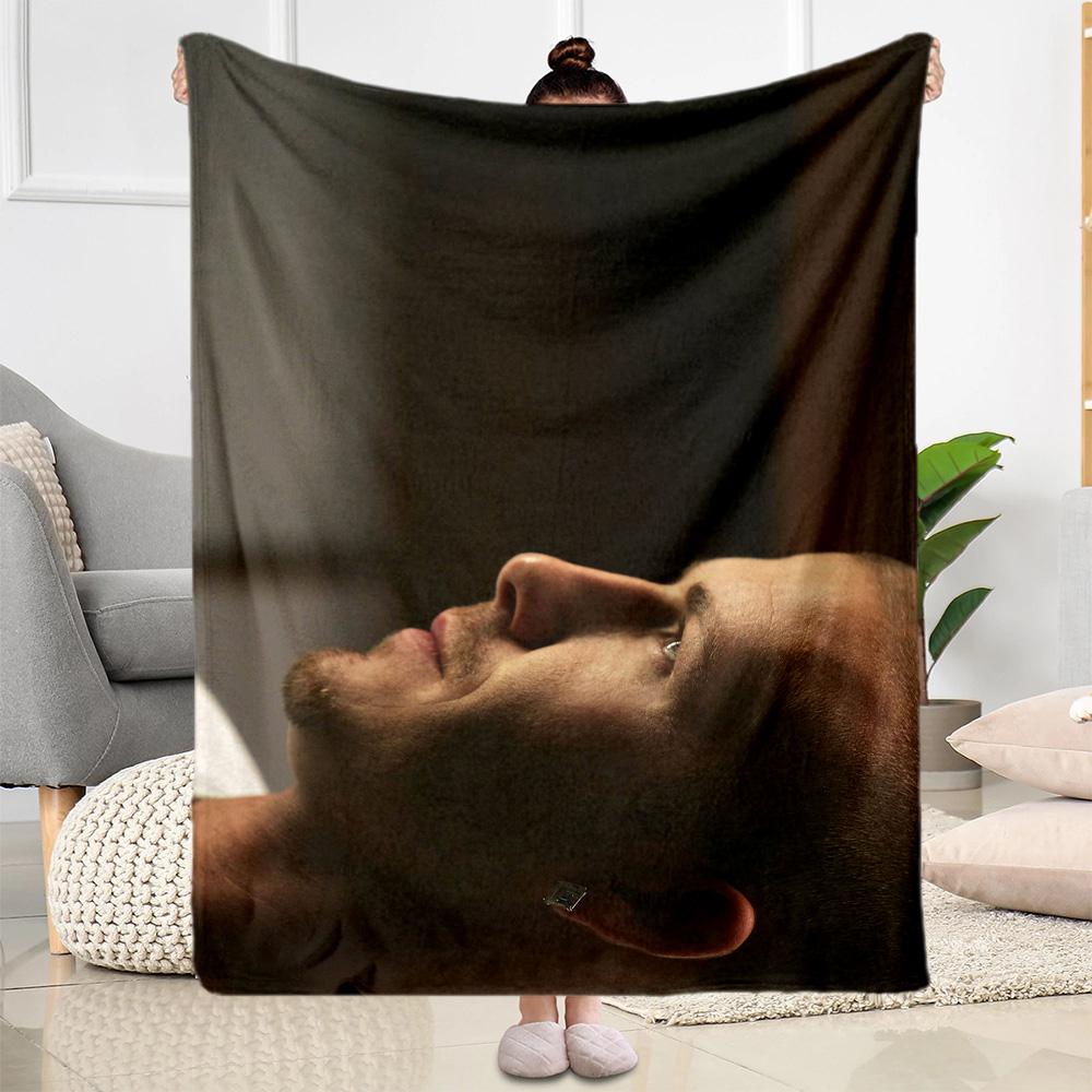 Man Black White Blanket Comfortable Suitable for Office Chair Livingroom Picnics All-Season Use Digital Print Gifts For Family Or Friends