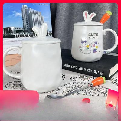 Niedlicher und niedlicher Becher mit Deckel und Löffel, Haushaltswasserbecher, Keramik-Tulpen-Kaffeetasse, weiblich, männlich, Student, Frühstückstasse