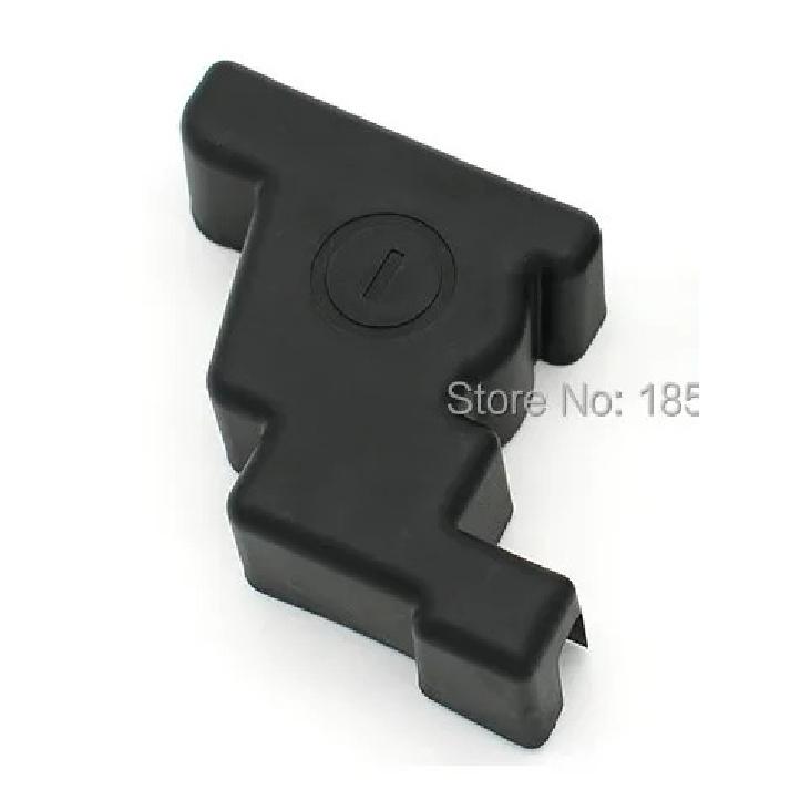 car positive and negative battery electrode waterproof dustproof protective cover sticker knob ring for vw Teramont negative 1pcs