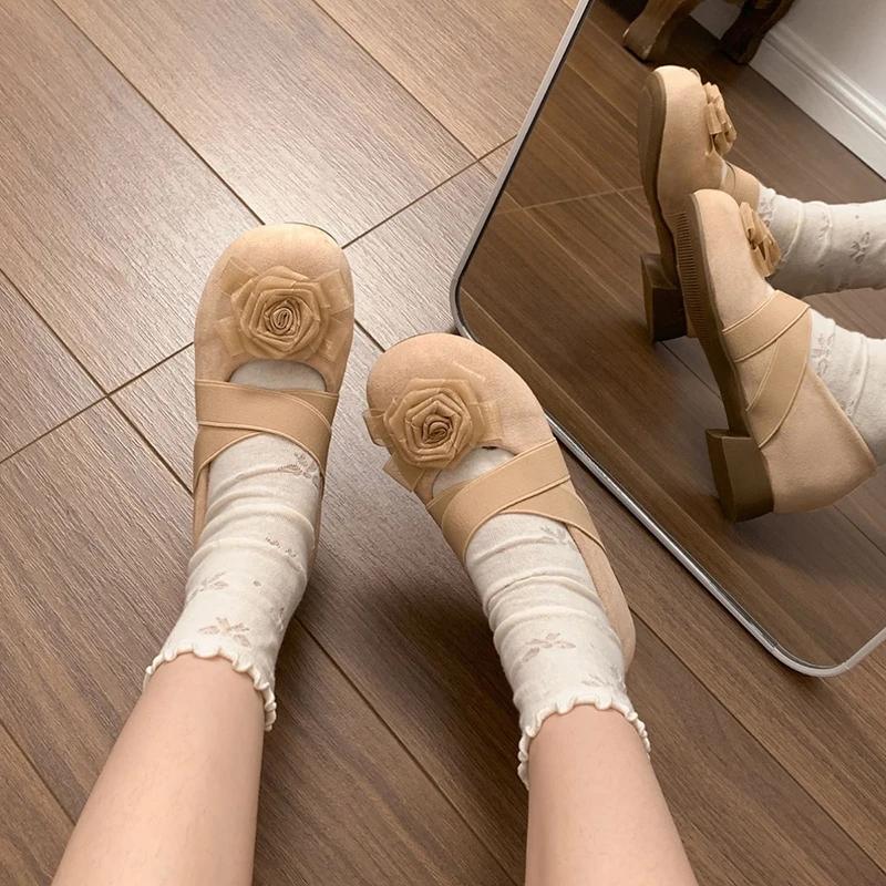 Retro Style Thick Heel Flower Women Mary Jane Shoes Ladies Casual Shallow Eelgant Round Toe Shoes