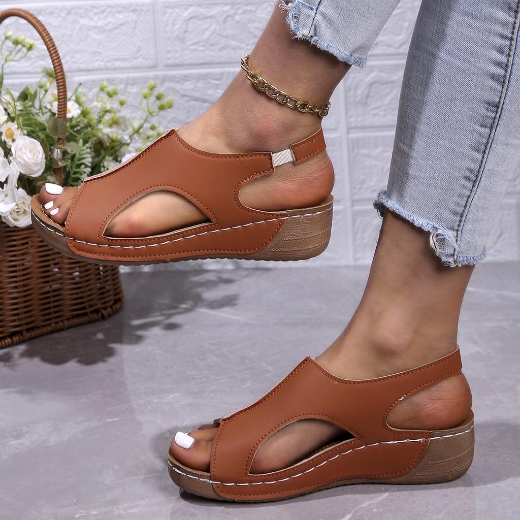 Women's Med Heels Platform Sandals Summer Peep Toe Casual Clogs Shoes Woman Pu Leather Wedges Roman Sandalias Mujer