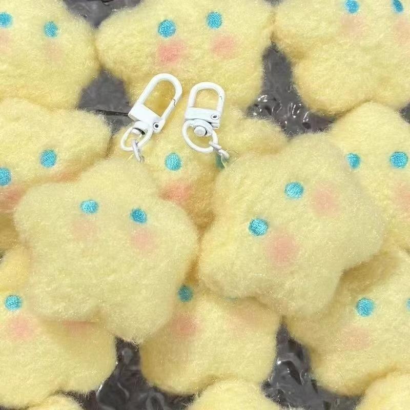 1/2PCS Cute Plush Star Moon Keychain Plush Doll Pendant For Women Girls Sweet Versatile Backpack Decoration Accessories Gifts