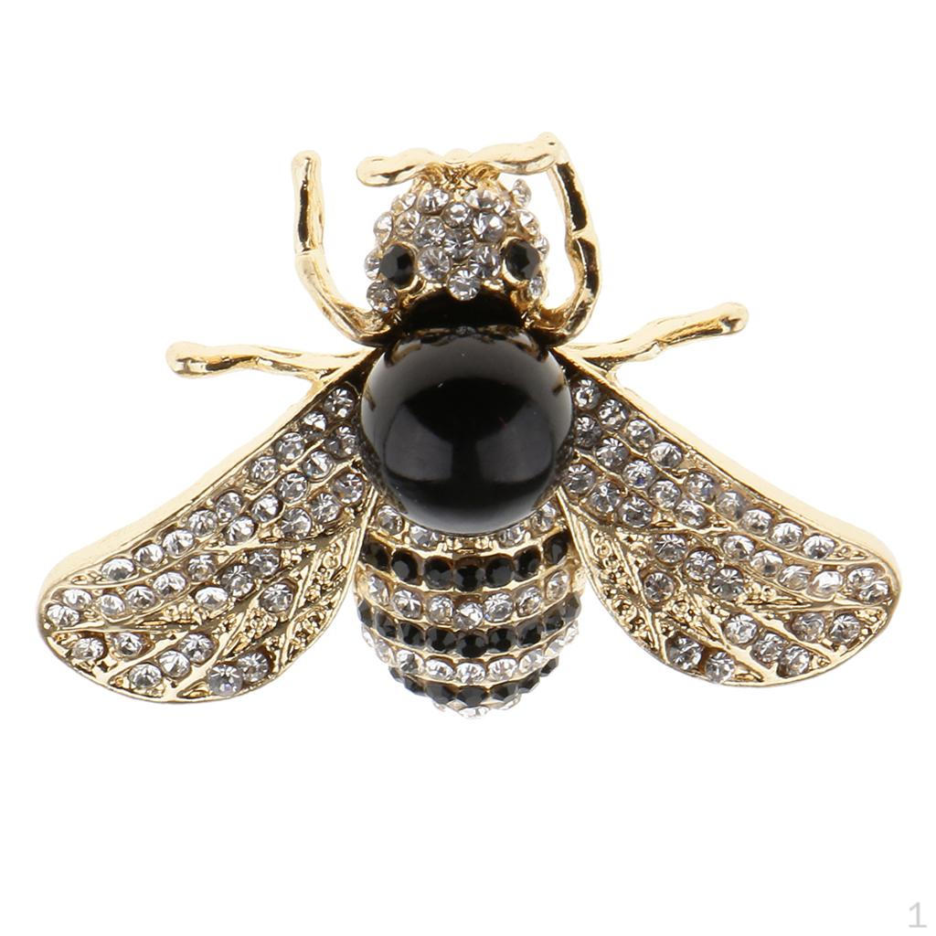 Брошь-значок с горным хрусталем Цветок на лацкан