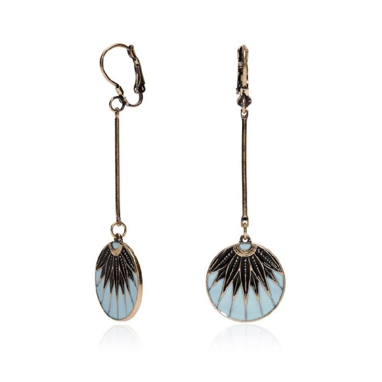 

Fashionable Bohemian Geometric Earrings in Portable Alloy Materials for Adding a Retro Touch to Your Ensembles 1