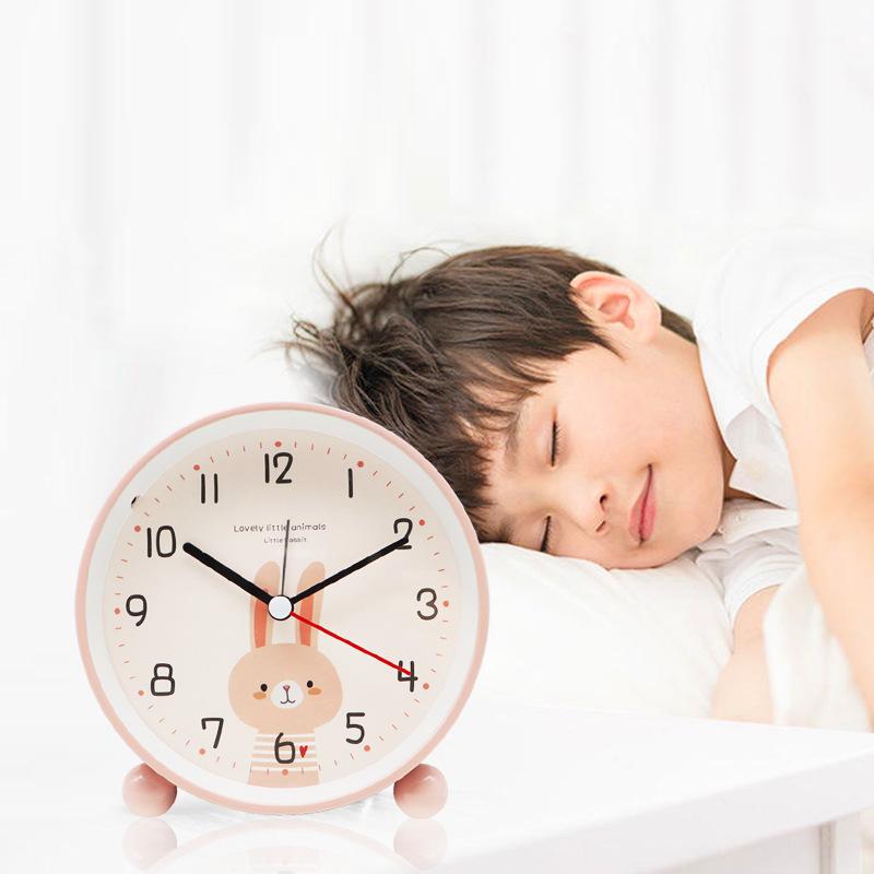 Round Cute Cartoon Animal Clock 4.5-inch Alarm Clock for Children and Students Bedside Silent Sweep Second Night Light