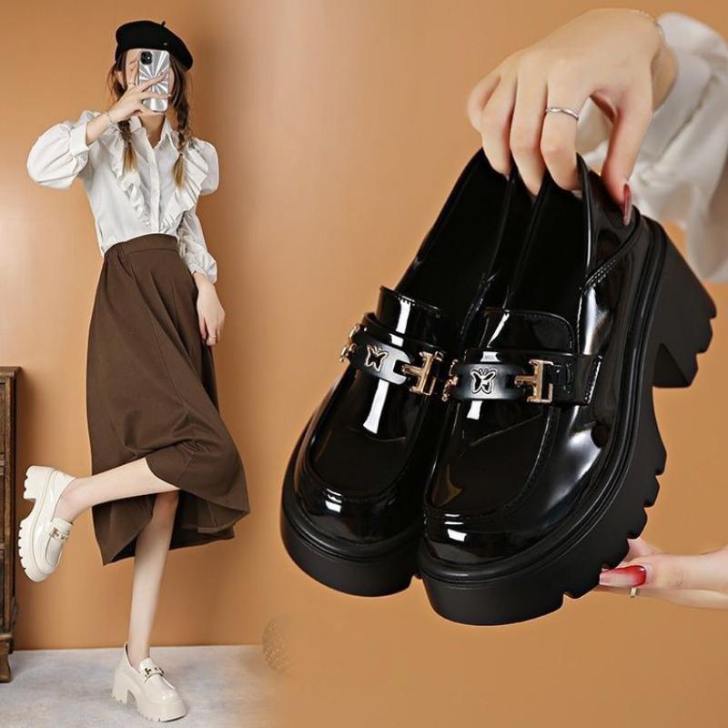 

Мягкая кожа платформа женские осенние новые маленькие туфли на танкетке черные маленькие кожаные туфли универсальные одинарные туфли 40 чёрный