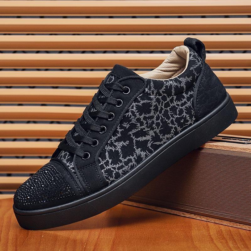 

Весна четыре сезона мужские панк-стиль туфли на платформе с заклепками нишевая личность повседневная обувь универсальная спортивная трендовая обувь четыре сезона туфли на платформе 44