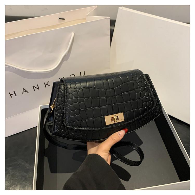 

Fashionable Crossbody Bag For Women With Simple And Elegant Design чёрный