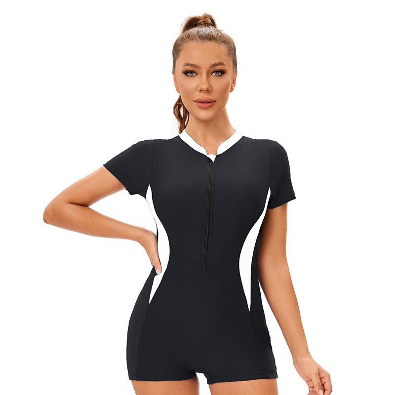 

Women s Color-Blocked One-Piece Swimwear with Zipper Front - Short Sleeve Bodysuit for Beach, Pool & Water Sports L білий/чорний