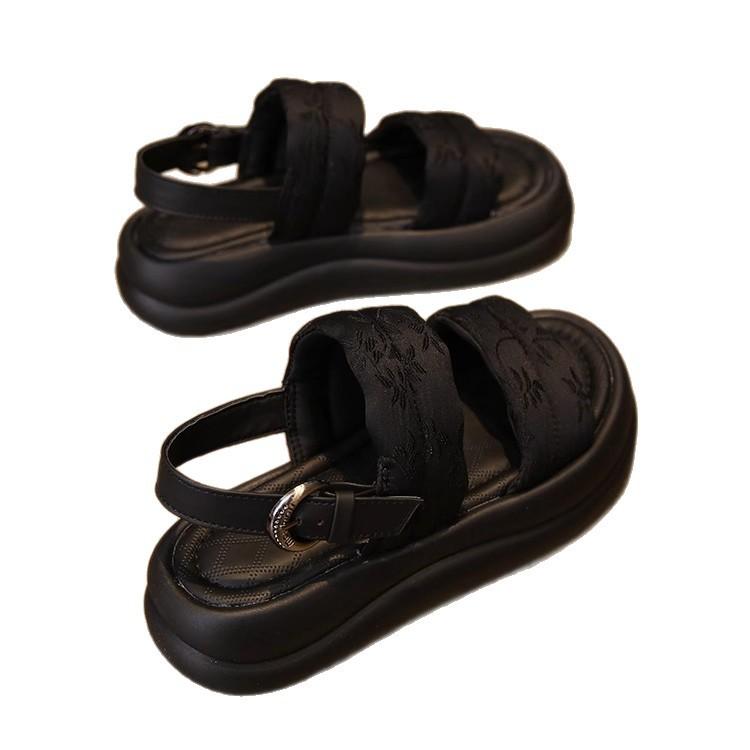 Platform beach shoes women's 2025 new summer wear national style with skirt comfortable and versatile casual sandals