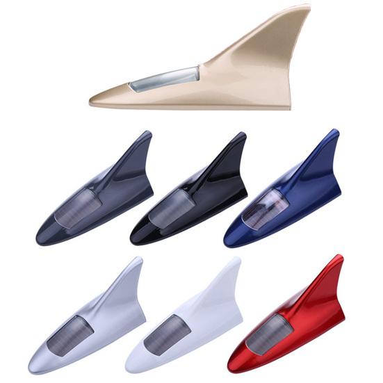 Güneş Enerjili Köpekbalığı Yüzgeçleri Anten Işığı Uzaktan Kumandalı Süper Parlak Yapışkanlı Evrensel SUV Van Otomatik 13 LED Uyarı Tavan Lambası