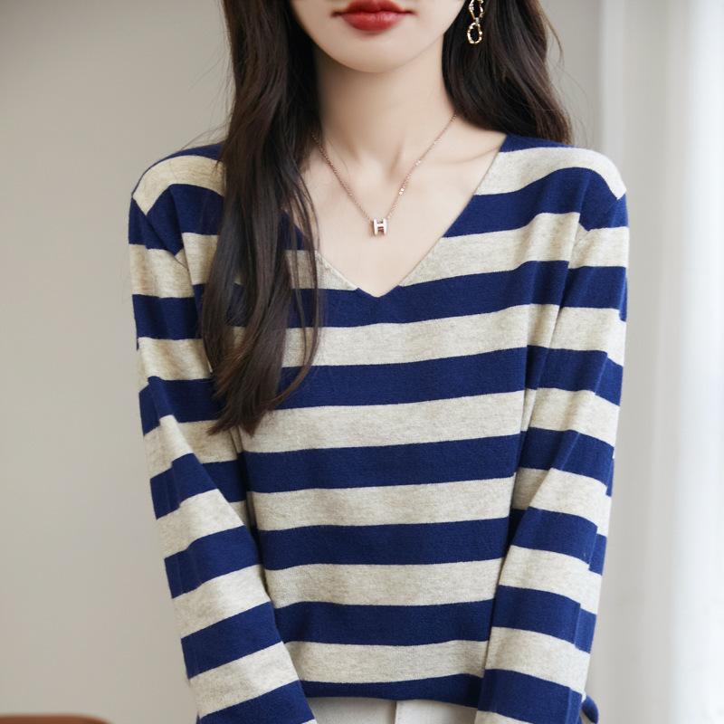 Autumn and Winter Women's Striped Long-sleeved V-neck Bottoming Pullover Loose Casual Knitwear
