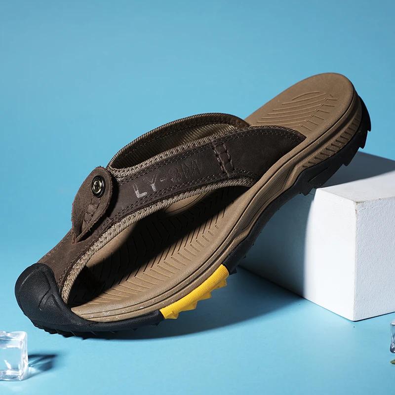 Fashion Genuine Leather Men Flip Flops Outdoor Thick Bottom Beach Shoes Comfortable Men Summer New Male Slides Luxury  Slippers Man