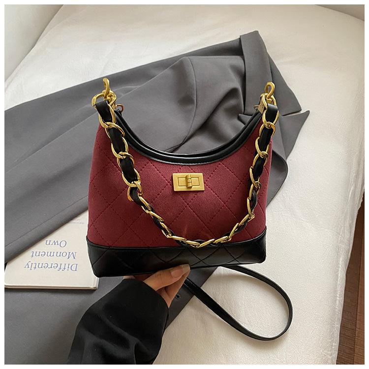 2025 New Versatile Messenger Bag Niche Light Luxury Rhombus Shoulder Bag Simple Versatile Premium Tote Bag