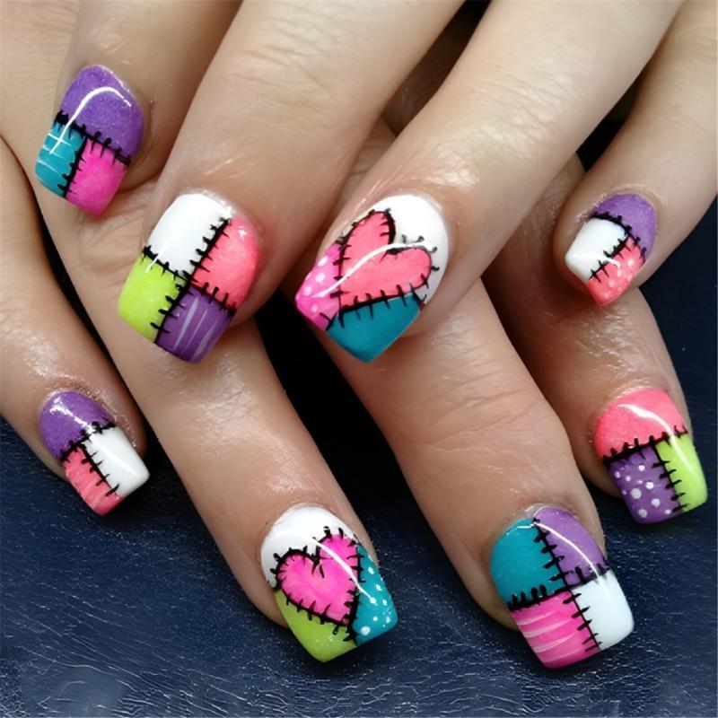 

Women s Short Square Press On Nail Valentine s Day Nail with Lattice Heart Glossy Acrylic Finish False Nail For Dates 1