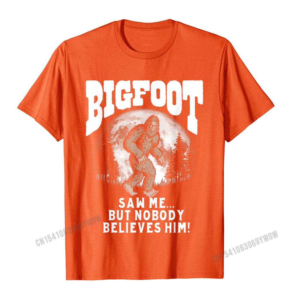 Bigfoot Saw Me But Nobody Believes Funny Sasquatch Moon TShirt Camisas Unisex Cool Tops Tees Cotton Unisex Top TShirts Oversized