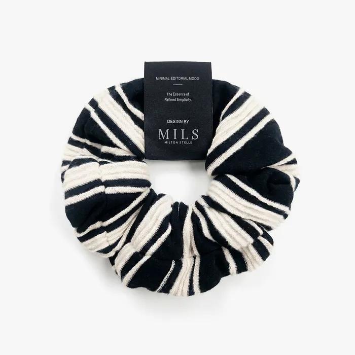 Editorial Stripe Scrunchie(2Colors). MLH2606
