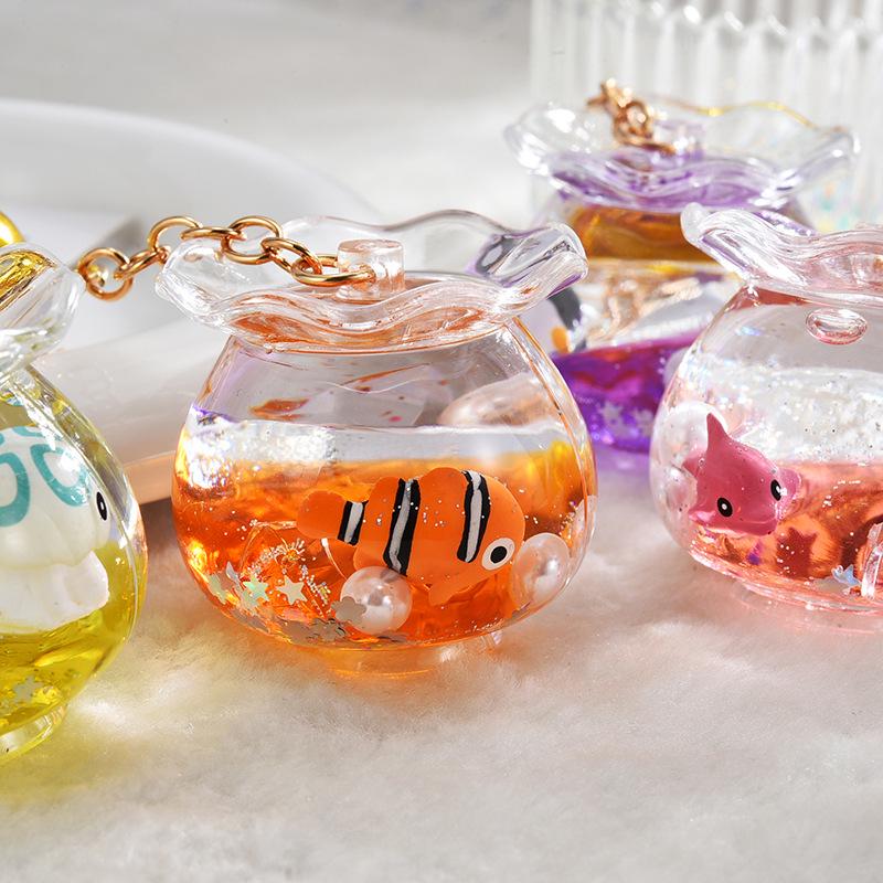 "Goldfish Keychain Quicksand Oil Bottle - Marine Animal Desk Accessory & Bag Pendant"
