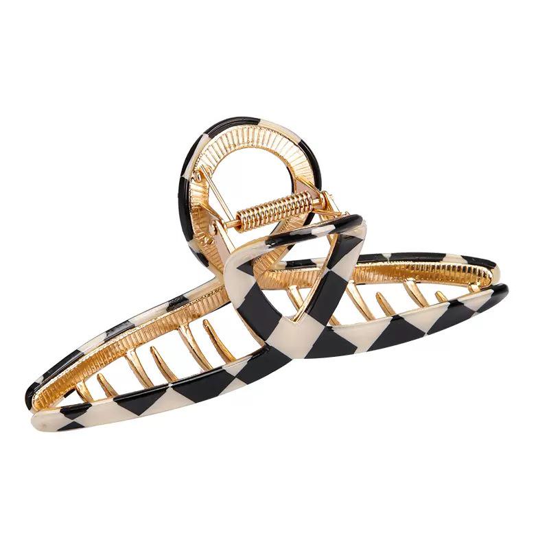 Korean Style Checkered Metal Claw Hair Clip