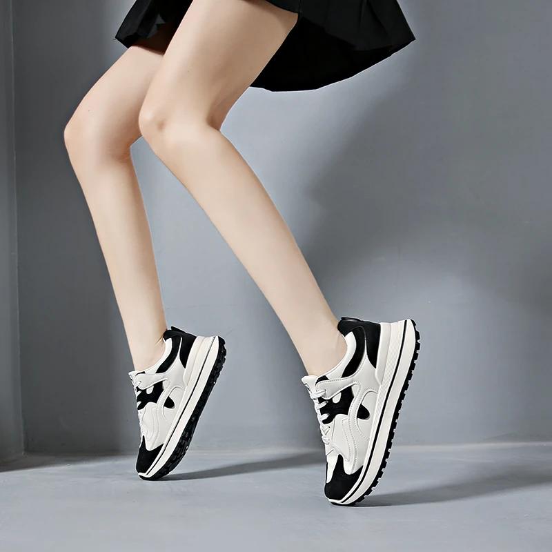 2026Autumn New Sports Shoes Women's Korean Version Fashionable Color Blocked Lace Up Single Shoe Thick Sole Casual Running Shoes