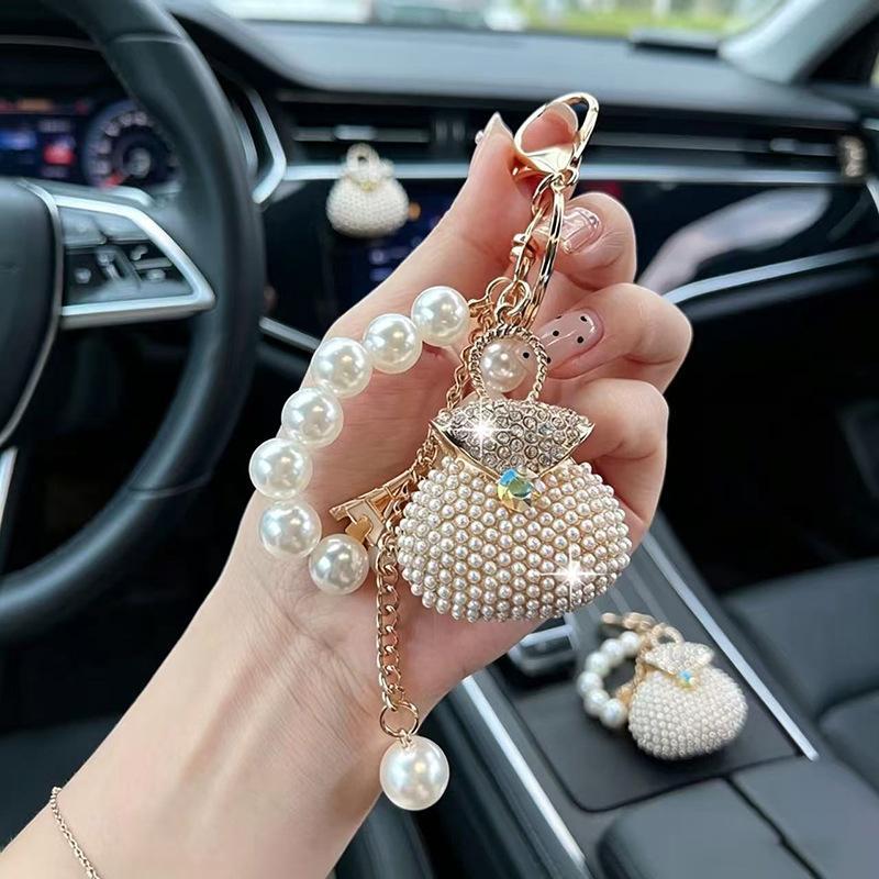 1Pcs Advanced Exquisite Bag Pendant Trend Pearl Beads Zircon Studded Key Chain Holiday Gifts For Women
