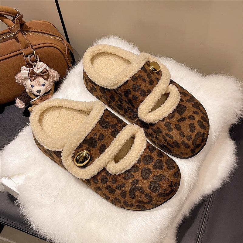 Retro thick-bottomed fluffy slippers for women's outer wear 2025 new winter velvet warm bag head half-drag one-pedal cotton drag