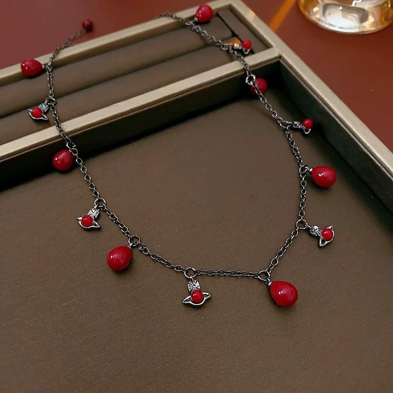 Kaiserin Cixi Angkorrot Quastenkette: Elegante Pulloverkette für Damen