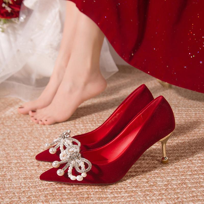 Fashion Wedding shoes bride shoes women new pearl thick heel shallow mouth pointed Xiuhe main wedding dress not tired foot single shoes
