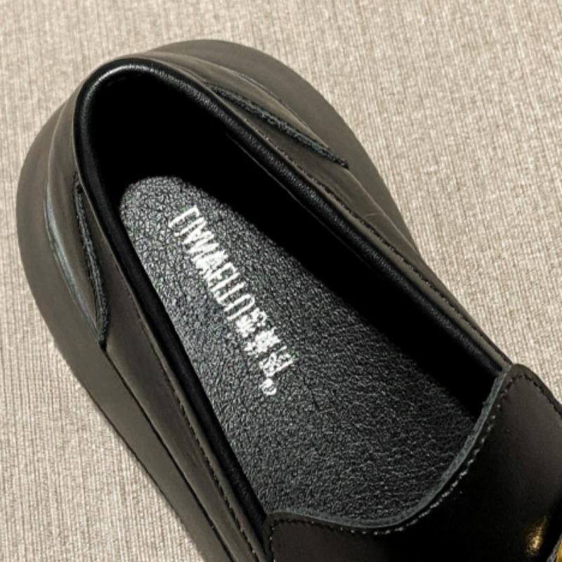 Dámské boty s tlustou podrážkou a velkou špičkou na jaře, nové malé kožené boty v britském stylu pro studentky, jednoduché boty s kovovou přezkou, černé, pro zvýšení výšky