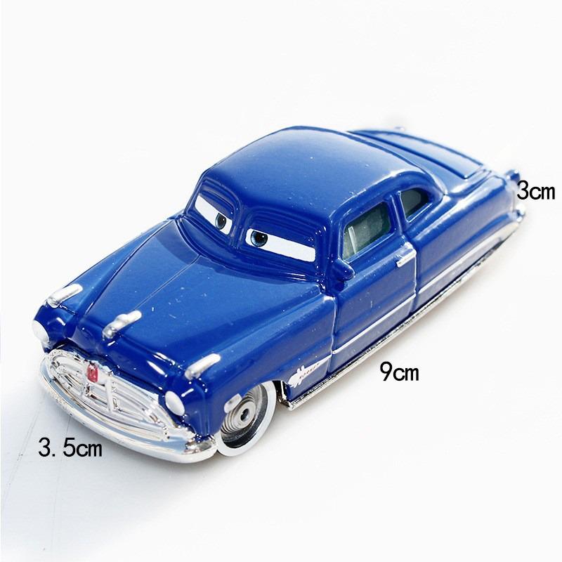 Pixar Cars 2 Giocattolo Saetta McQueen Jackson Storm Sceriffo Macchine da Corsa Dinoco Collezione Minivan Modello in Metallo Pressocolato Macchina da Corsa Bambini