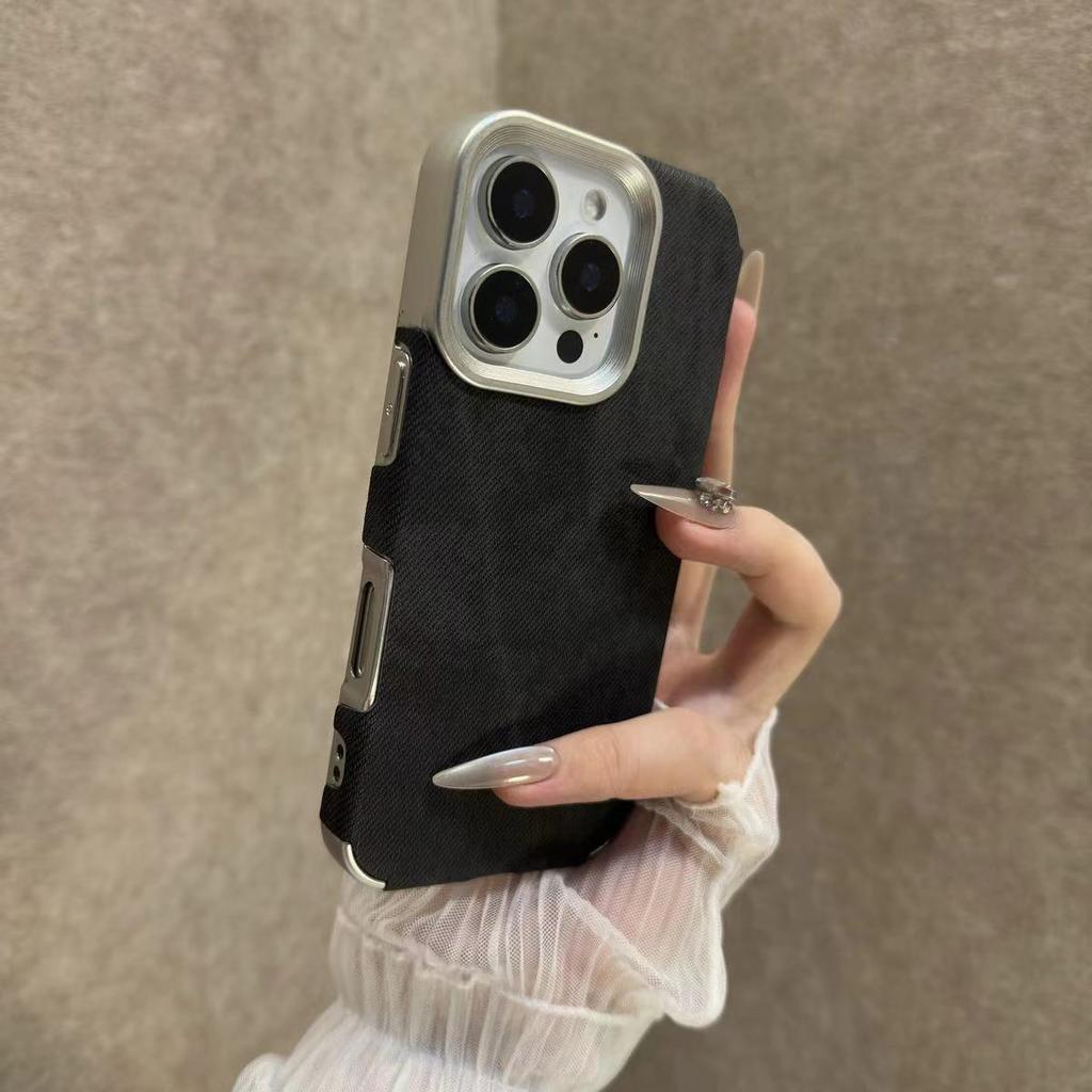 Applicable to iPhone17PROMAX mobile phone case, denim pattern electroplating large hole patch, Apple 16 anti-drop 15 protective case.
