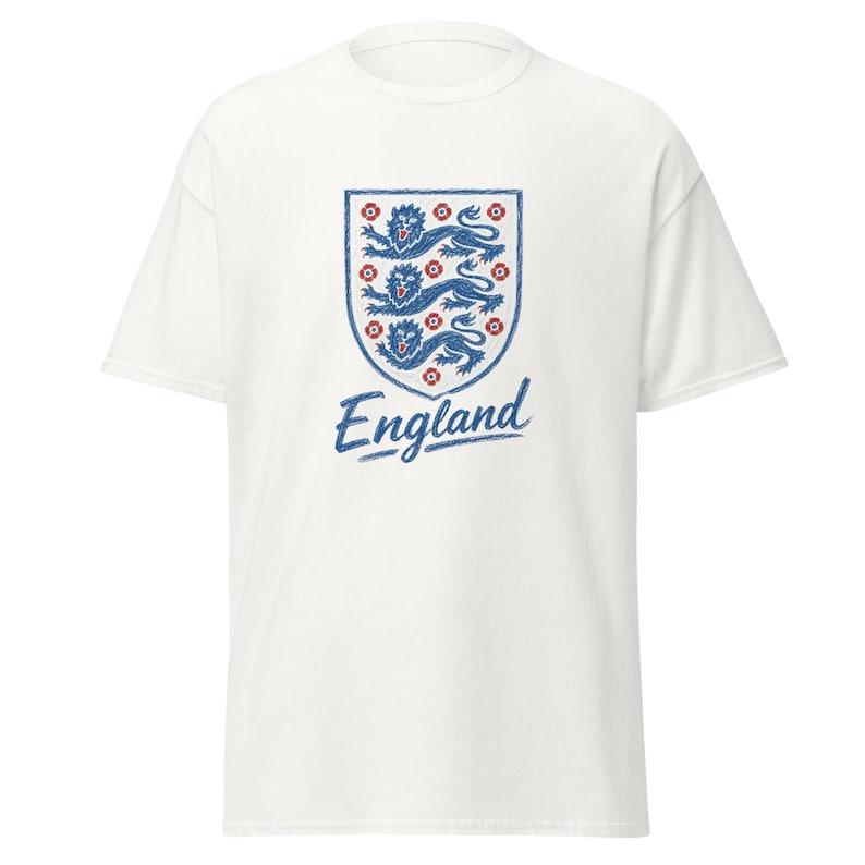England Three Lions Chalk Sketch T-Shirt | World Cup 2026 Vintage Football Crest Tee M