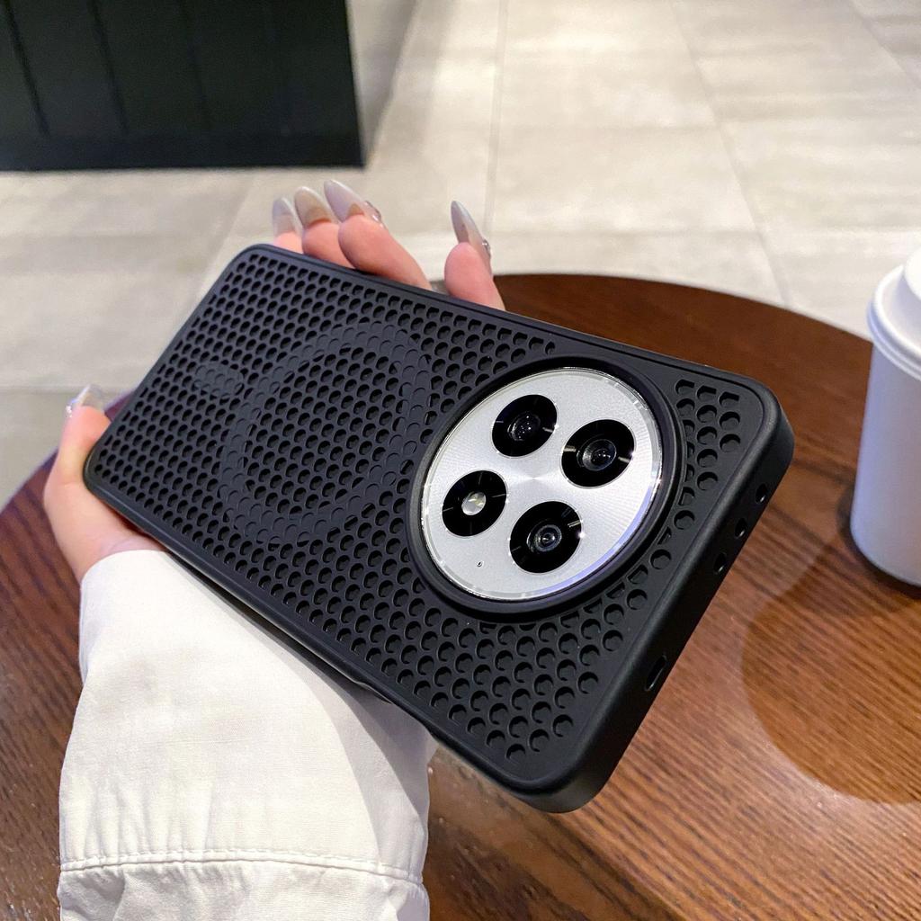Applicable to one plus Ace6 magnetic suction one plus 15 breathable heat dissipation Ace5pro mobile phone case Ace3pro set one plus 13 case