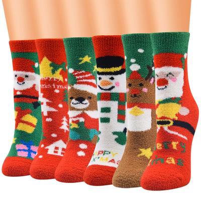 Damen Weihnachtssocken aus Korallensamt, Plüschsocken mit Weihnachtsmannmotiv