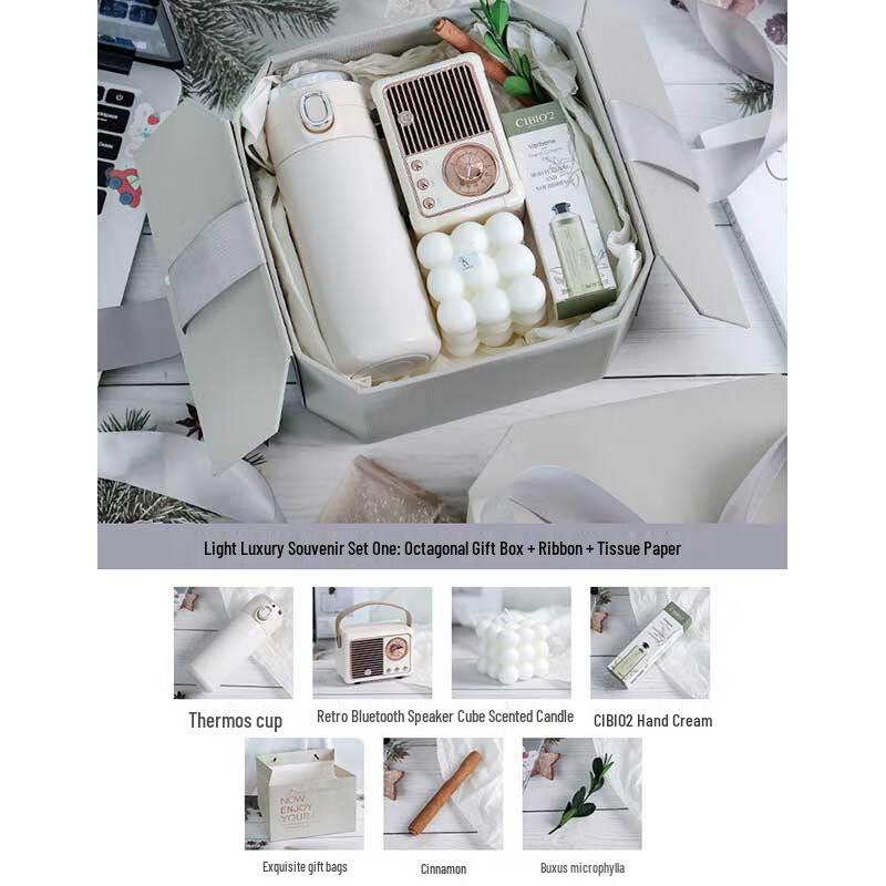 Elegant Women s Day Gift Set
