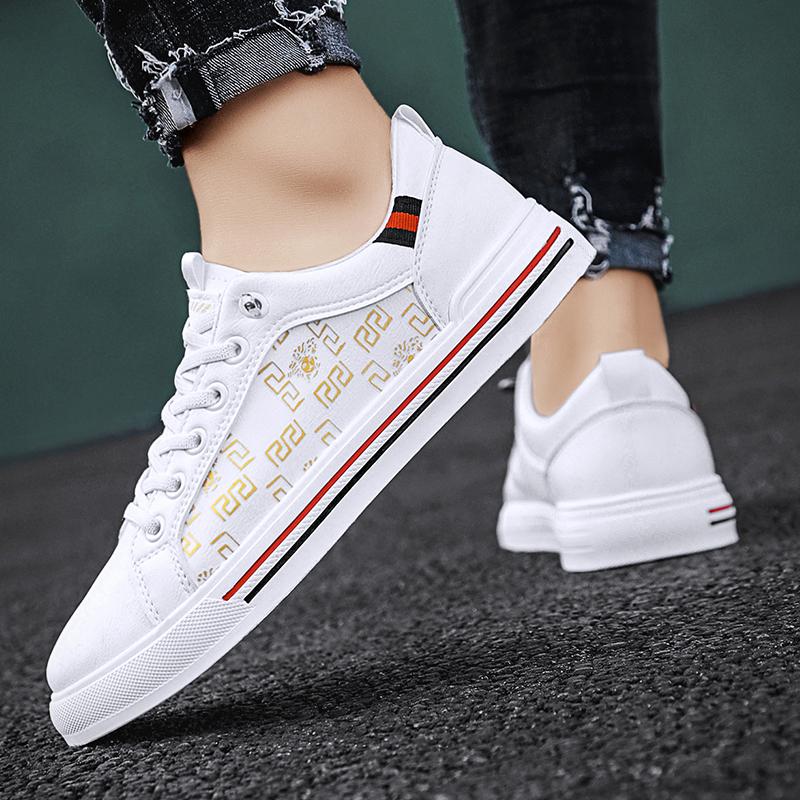 New Fashion Men Leather Casual Shoes Lightweight Breathable Flats Shoes Luxury Men's Outdoor Walking Sneakers 2025 New Men