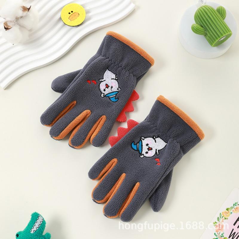 Children's men's and women's velvet autumn and winter Austrian velvet students riding skin-friendly outdoor warm and cold-proof cute cartoon gloves