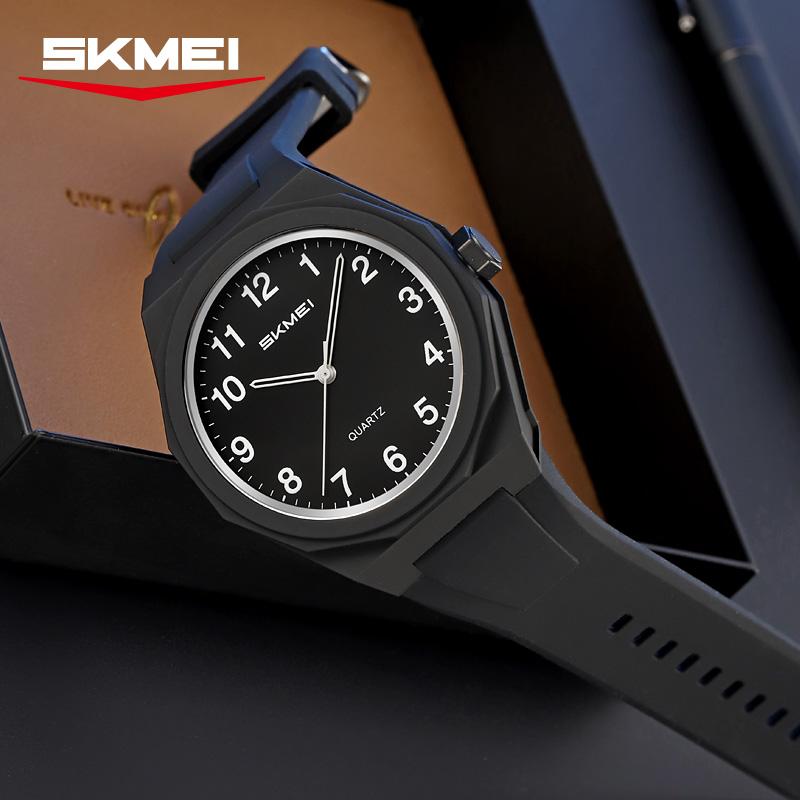 Skmei Men Fashion Watch Business Waterproof Casual Classic Wristwatches 2470