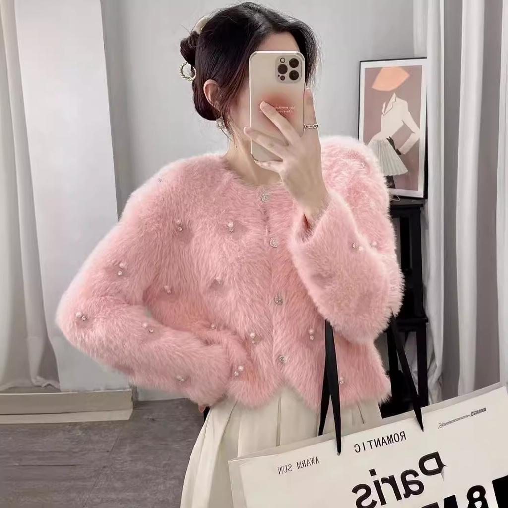 Autumn and winter new Xiaoxiangfeng soft waxy knitted cardigan jacket women's clothing lazy wind short sweater jacket women