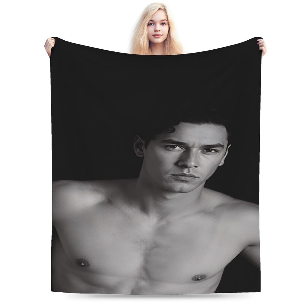 Dean Allie - Off Campus Flannel Blanket Winter Soft Durable Throw Blanket For Students Couch Bed Bedspread Sofa Bed Cover