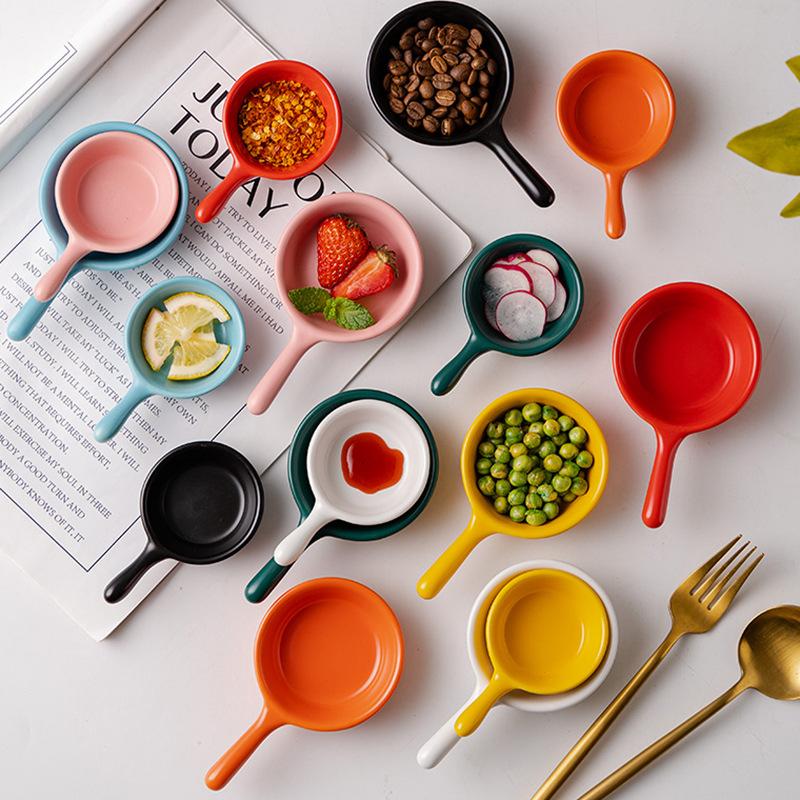 Mini Dipping Saucer with Handle Household Ceramic Sauce Dish Japanese Salad Seasoning Serving Tool Kitchen Chopstick Holders