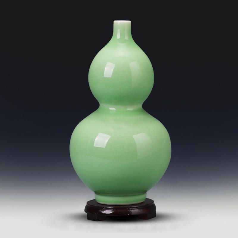 

Antique Celadon Gourd Vase: Jingdezhen Porcelain Home Decor Handmade Ornament